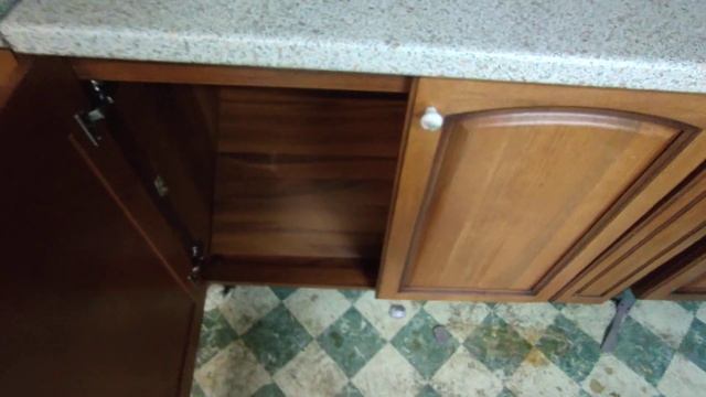 угловая кухня бу Elt