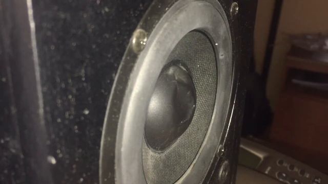 Басс тест на Sven смотреть онлайн