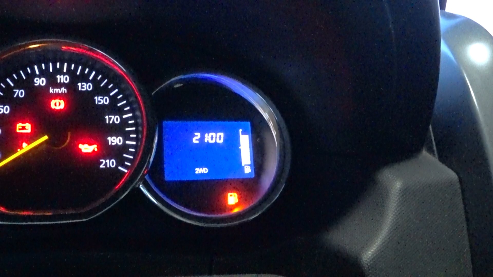 Рено Дастер расхода топлива Кака врёт бортовой компьютер (Renault Duster fuel consumption Kaka is смотреть онлайн