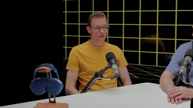 Engineers React to Apple Vision Pro смотреть онлайн