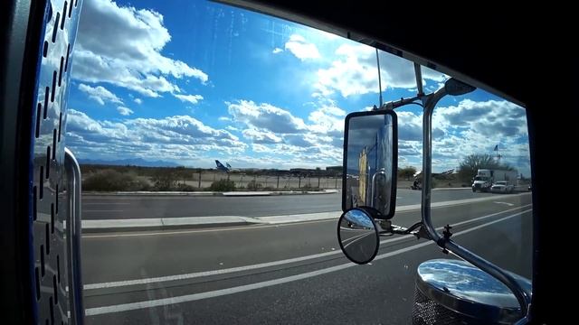 Из Чикаго в Лос-Анджелес. Дальнобой по США смотреть онлайн