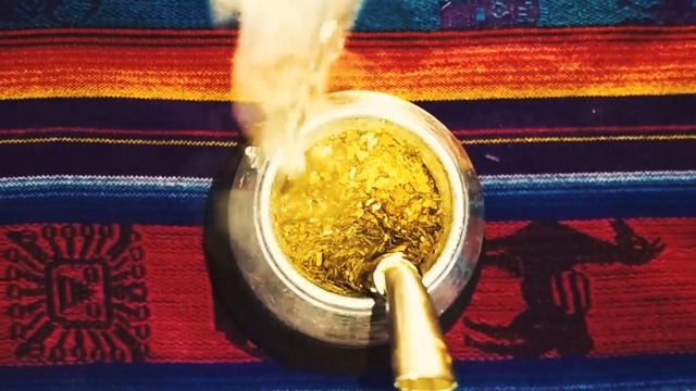 PEREGRINOS | EL SOL DEL 25 (Domingo Lombardi - Santiago Rocca) смотреть онлайн