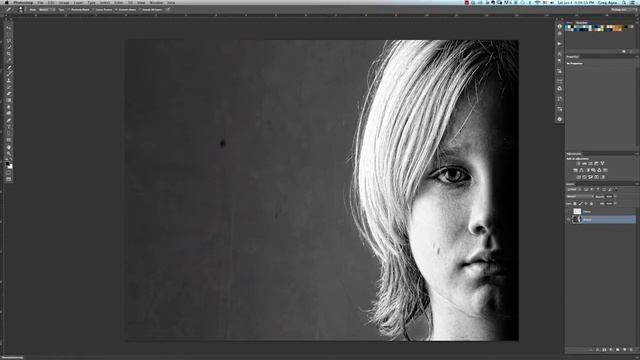 Removing Dots From Black & White Photos : Photoshop Tricks & Tips смотреть онлайн