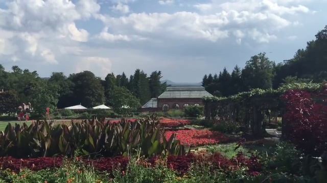 America's Largest Home - Biltmore Estate Visit, Asheville, North Carolina смотреть онлайн
