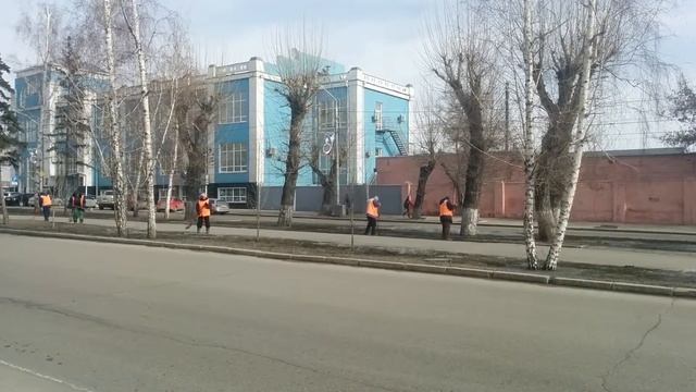БАРНАУЛ | Весенняя уборка - проспект Ленина смотреть онлайн