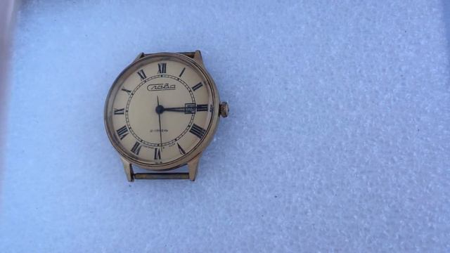 Мужские наручные часы Слава бежевый циферблат смотреть онлайн