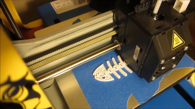 3D printing fish bones on a xyz mini Maker смотреть онлайн
