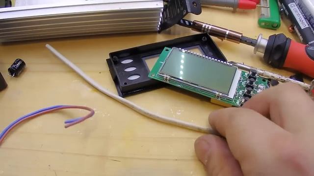 Добавляем в грид инвертор сетевой ваттметр, для подсчета выдаваемой мощности. смотреть онлайн