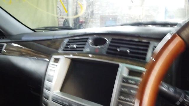 Надутый Tom's-ом! Обзор Toyota Crown Majesta [Leks-Auto 387] смотреть онлайн