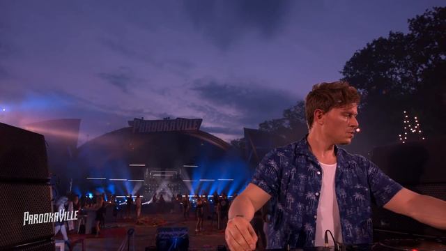 PAROOKAVILLE - LIVE FROM THE CITY | FEDDE LE GRAND