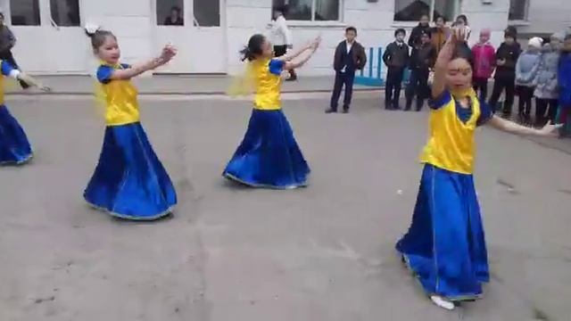 мане мане танец смотреть онлайн