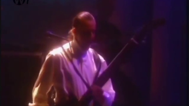 King Crimson - Dinosaur смотреть онлайн