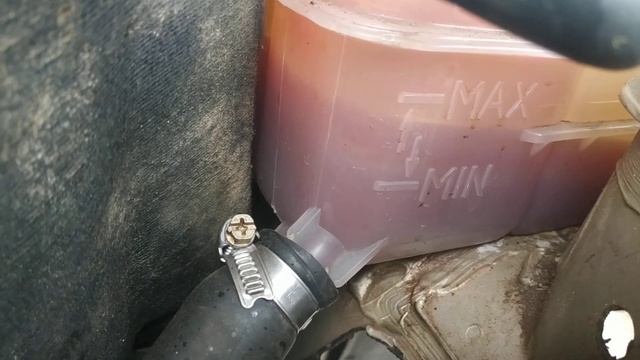 Пена в антифризе смотреть онлайн