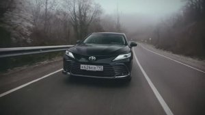 2021 Тойота Камри. ЧТО БРАТЬ: 2.0 или  2.5? Тест СРАВНЕНИЕ