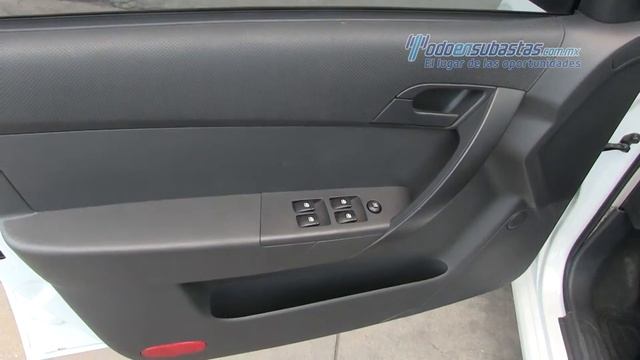 Chevrolet / Aveo 2015 / Blanco смотреть онлайн