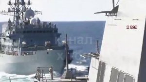 Наши ребята на корабле «Иван Хурс» уничтожают три беспилотных быстроходных катера ВСУ.