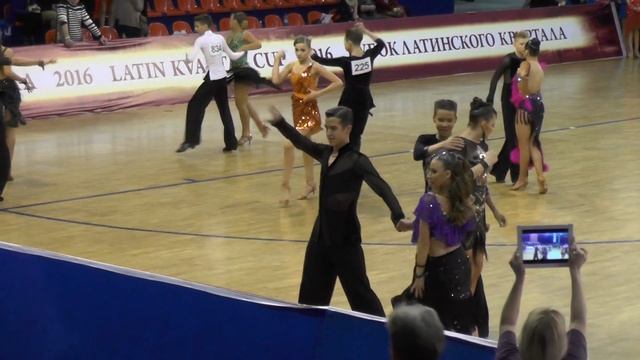 1\4 Ча ча смотреть онлайн