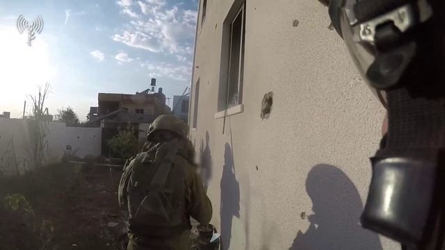 Сектор Газа транслирует кадры продолжающегося наземного наступления в Газе смотреть онлайн