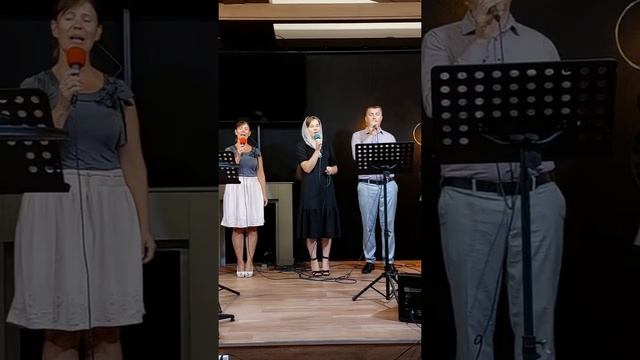 Лодка по волнам смотреть онлайн