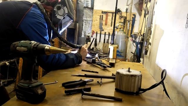 Oset 24. Электрический триальный мотоцикл. Замена оригинального мотора на denzel 3000. смотреть онлайн