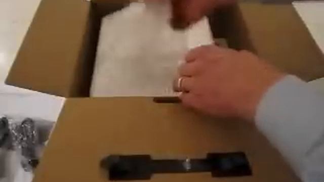 Unpack Loewe Airspeaker Part 1 смотреть онлайн