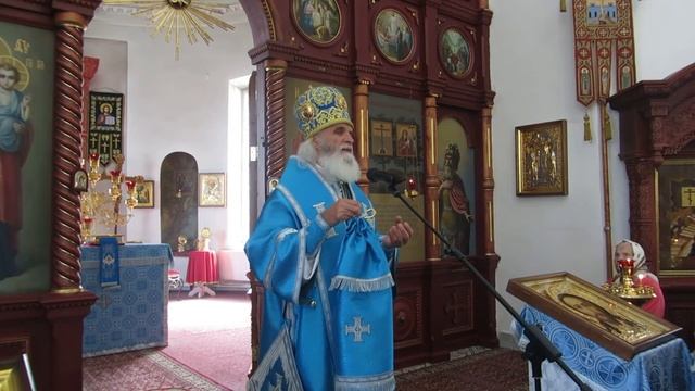 Епископ Адриан - проповедь в день памяти мч. Андрея Стратилата смотреть онлайн