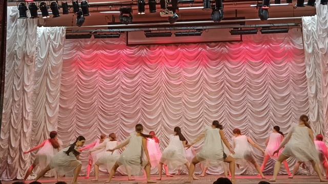 КАПРИЗ. Мама.