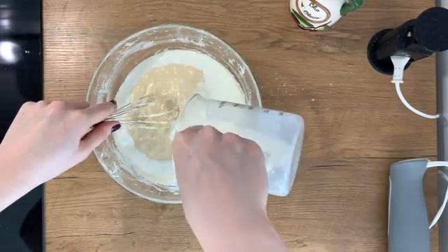 БЛИНЫ На Молоке С Дырочками смотреть онлайн