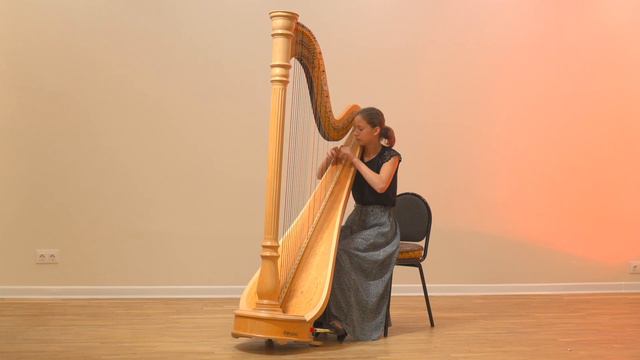 "Свирель" М.Мчеделов/"Сольфеджио" К.Ф.Э. Бах исполняет Паршина-Чудина Ульяна смотреть онлайн