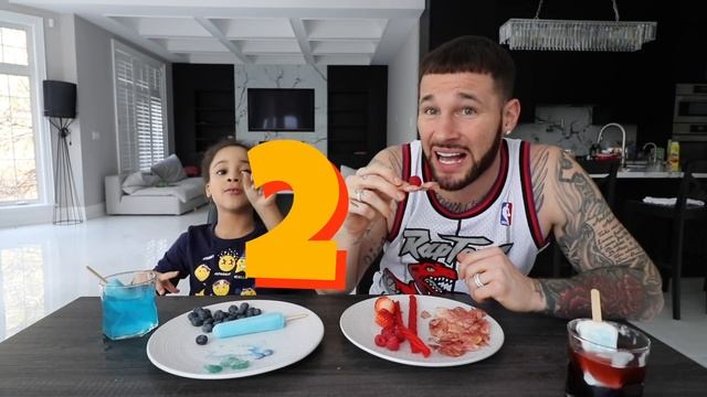 Red Food VS Blue Food Challenge | FamousTubeKIDS смотреть онлайн