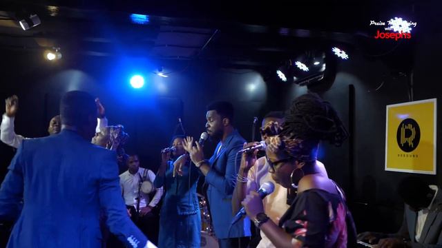 The Josephs' Thanksgiving featuring Sax Angel (Gabriel Obasa) смотреть онлайн