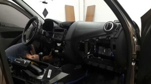 Lada Kalina 2, Granta FL делаем антискрип панели приборов, разбираем панель.