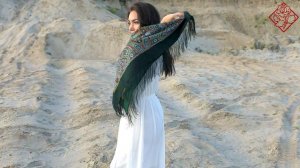 Платок шерстяной с шелковой бахромой "Горожанка", вид 9