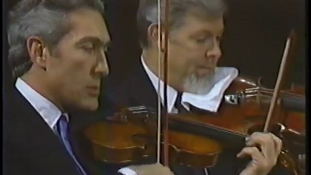 2 - Mozart - String quartet D Major K 575 - Guarneri смотреть онлайн