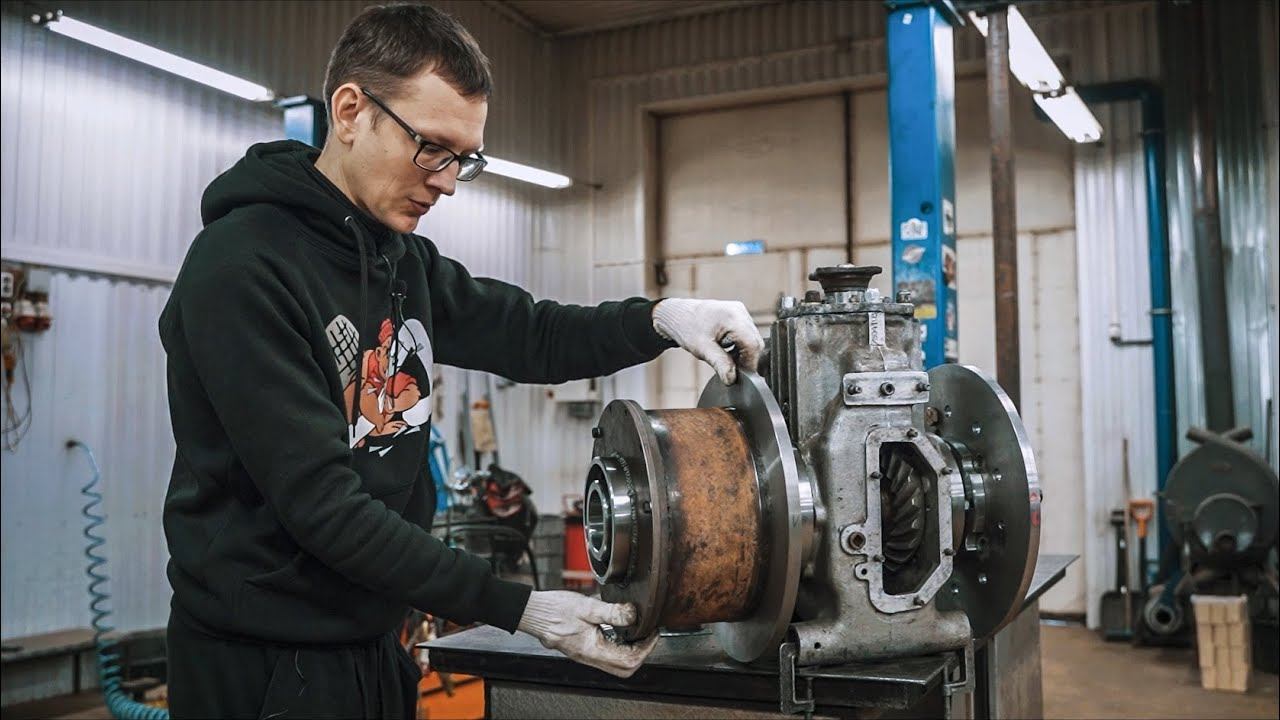 Bentley Ultratank. Супернавороченный механизм поворота. смотреть онлайн