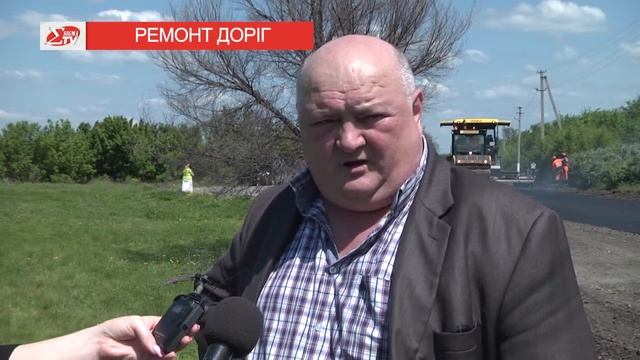 Відфрезерували та укладають новий асфальт: на Лозівщині ремонтують дороги смотреть онлайн
