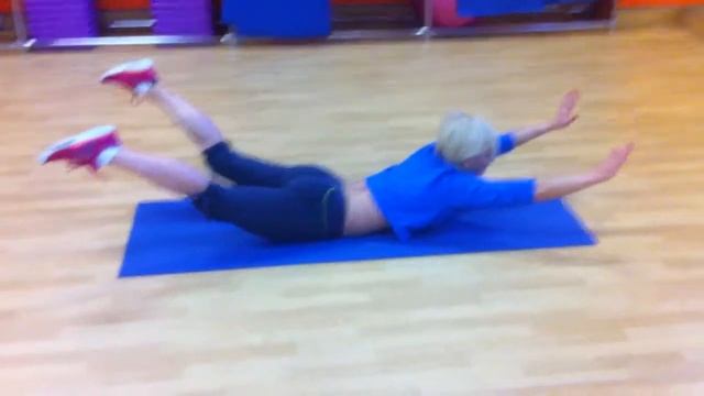 1 тренировка с акцентом на ягодичную мышцу