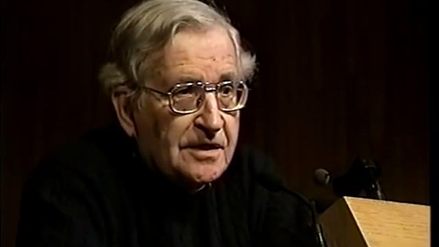 Noam Chomsky & Ngo Vinh Long 