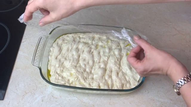 Вкуснее ХЛЕБА вы не ели! Фокачча в духовке. БЕЗ замеса. Нравится ВСЕМ! смотреть онлайн