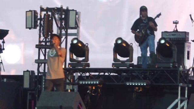 RODDY RICCH Made LONDON Go ABSOLUTELY INSANE Plays THE BOX TWICE @Wireless Festival 2022 Finsbury смотреть онлайн