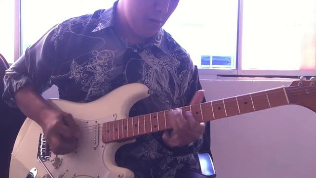 Xtuga E22 audio interface + Guitar Rig5 testing - Guitar Solo Improvise Funky BT смотреть онлайн