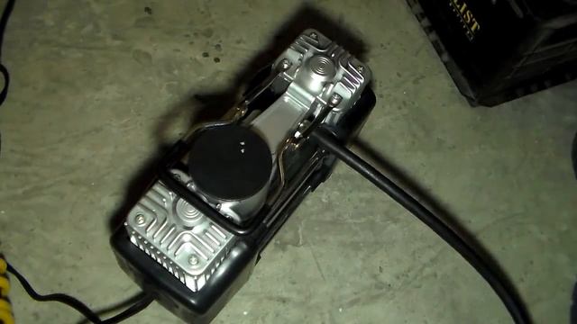 Компрессор автомобильный 2-х поршневой 12 вольтовый смотреть онлайн