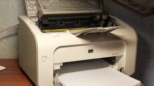 Замена картриджа в принтере HP LaserJet 1102