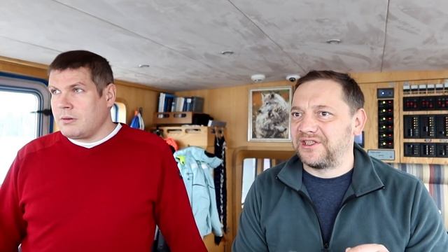 Траулер МАЛАЯ ЛИСА. Идем через Онегу смотреть онлайн