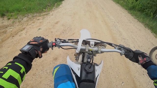 GR7 250 2T Lite vs Forsage 450 Cross vs Yamaha YZ 250 f ЗАЕЗДЫ НА СКОРОСТЬ! смотреть онлайн