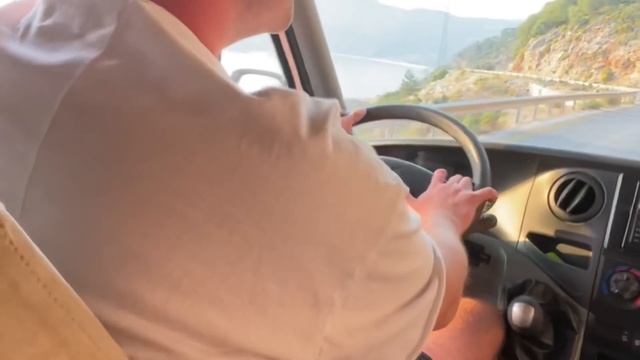 Первые неприятности на автодоме. Ночевка в заповеднике Голубая лагуна. Турция 2022 смотреть онлайн
