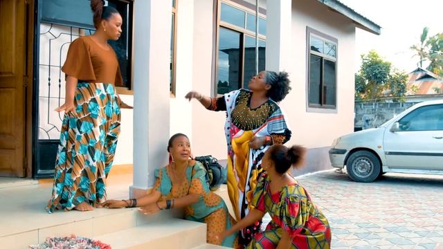 Rose Muhando - Waache Waende (official Video) FOR SKIZA TONE send 5969701 to 811 смотреть онлайн