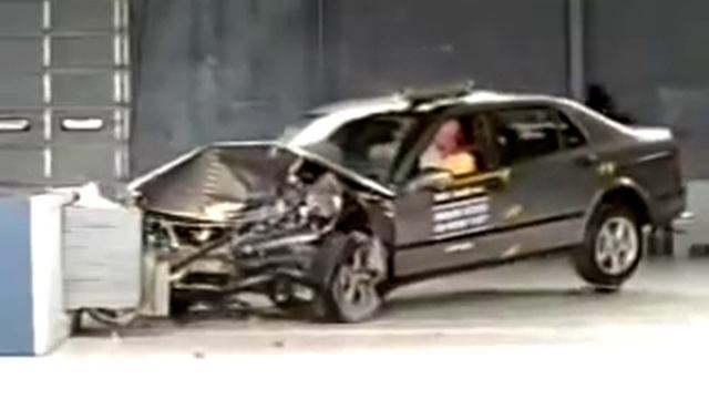 Crash Test of 2002 Saab 9-5 w/sab смотреть онлайн