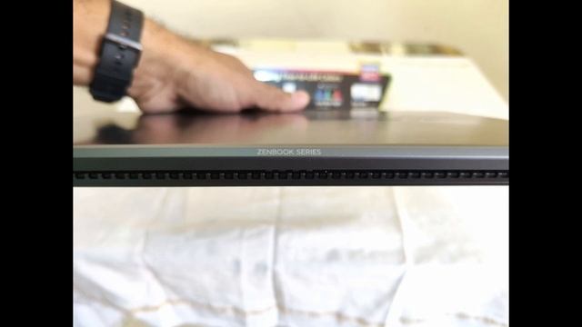 Unboxing Asus ZenBook UX5400E OLED 14X I7 1165G7 16GB 512GB 14 Inch MX450 2GB