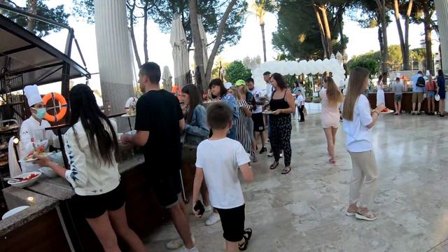 Чем кормят в Alva Donna World Palace 2021, Кемер, Турция. Ужин, день 7 смотреть онлайн